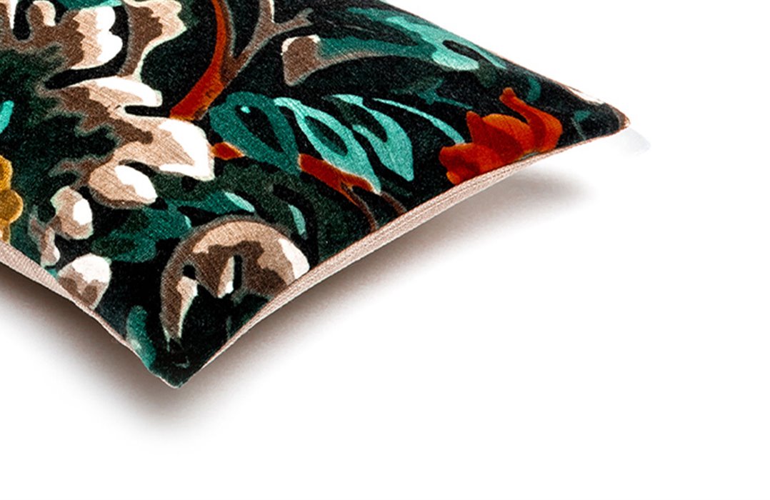 MrsMe Wonderlust cushion Fleur Viper Green detail 1920x1200